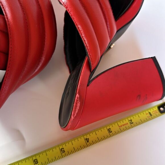 GUCCI Red block heel Sandals - Picture 7 of 11